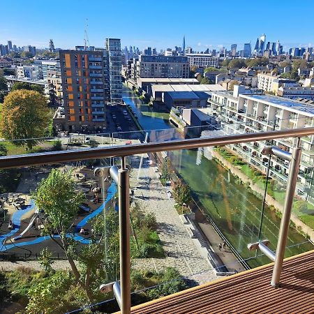 Cozy Double Room With Large En Suite Near Canary Wharf London With Amazing Views In A Shared Apartment Eksteriør billede